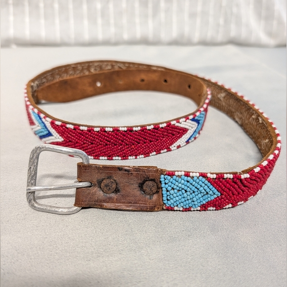 Vintage 90's Beaded Brown Leather Belt